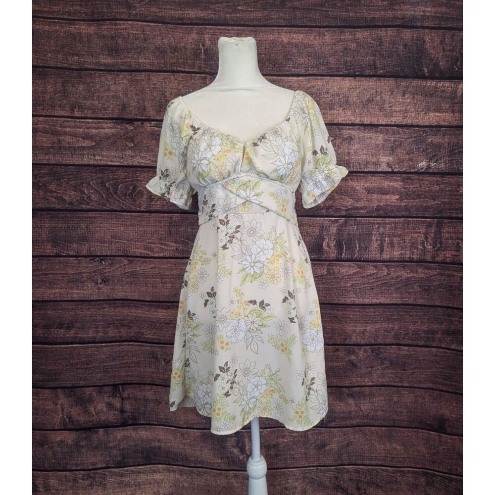 Madden‎ NYC Peasant Milkmaid Floral Butter Yellow Puff Sleeve dress Jrs Small